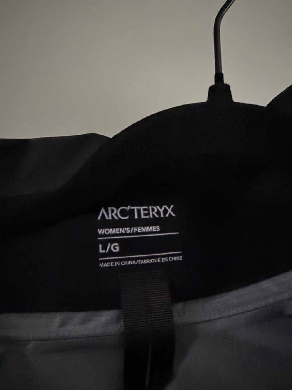 Arc’teryx Beta AR Shell Women’s Black Large - Picture 3 of 11